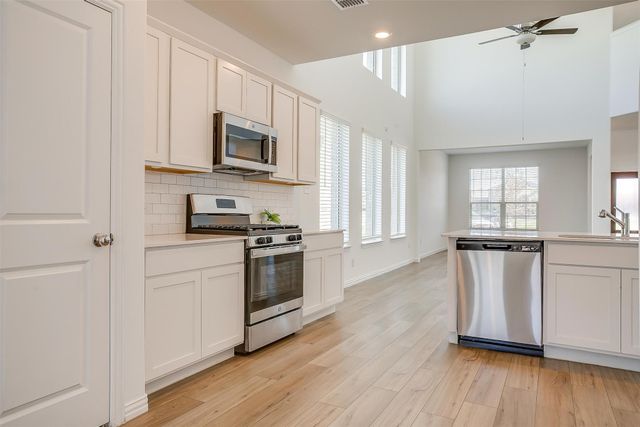 2521 Maplehurst Drive, Fort Worth, TX 76179