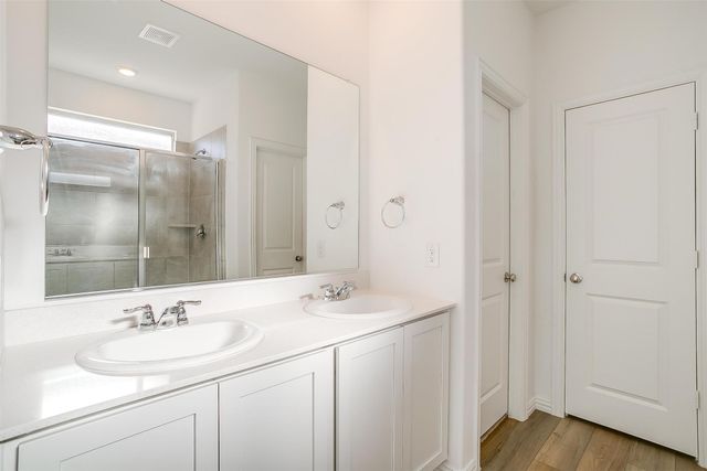 2521 Maplehurst Drive, Fort Worth, TX 76179