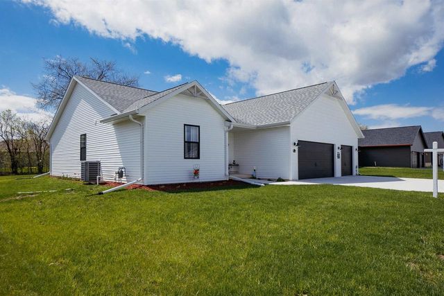 349 PRAIRIE FOX STREET, North Fond Du Lac, WI 54937