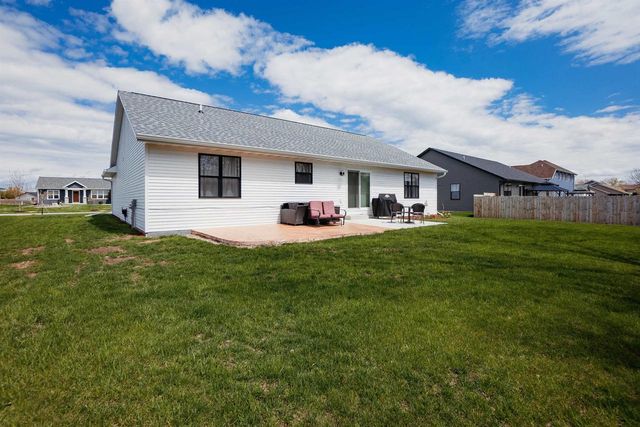 349 PRAIRIE FOX STREET, North Fond Du Lac, WI 54937