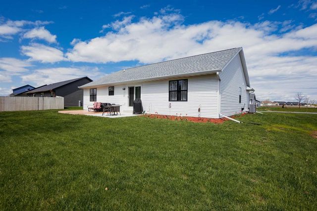 349 PRAIRIE FOX STREET, North Fond Du Lac, WI 54937