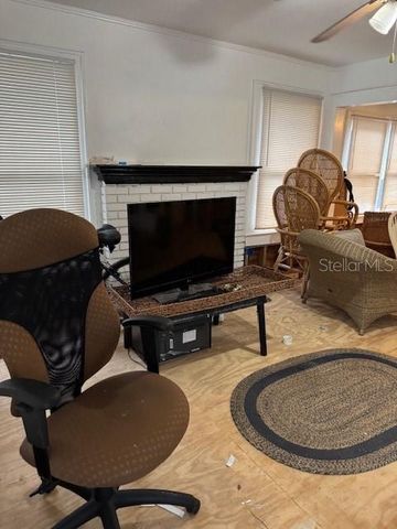 1815 2ND AVENUE E, Bradenton, FL 34208