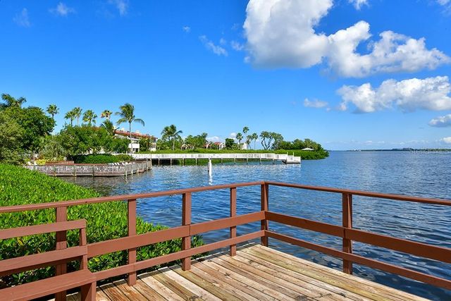 1463 GULF DRIVE N 14, Bradenton Beach, FL 34217