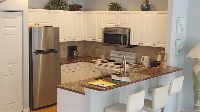 1463 GULF DRIVE N 14, Bradenton Beach, FL 34217