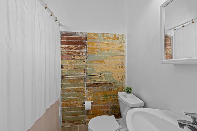 6 Ashe Street, Charleston, SC 29403