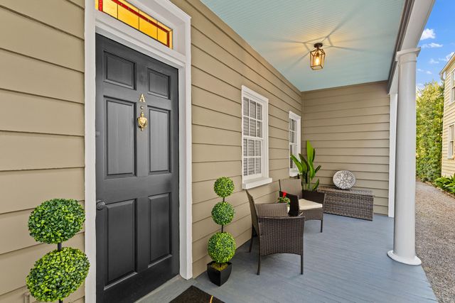 6 Ashe Street, Charleston, SC 29403