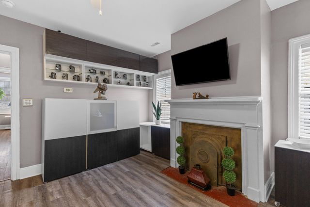 6 Ashe Street, Charleston, SC 29403