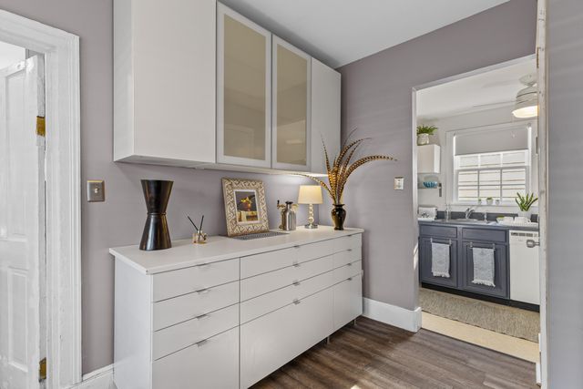 6 Ashe Street, Charleston, SC 29403