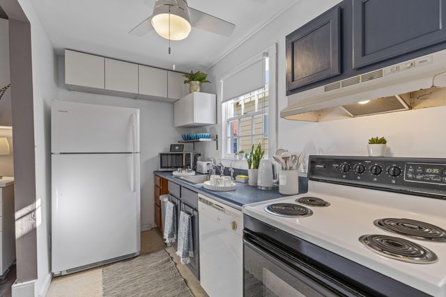 6 Ashe Street, Charleston, SC 29403