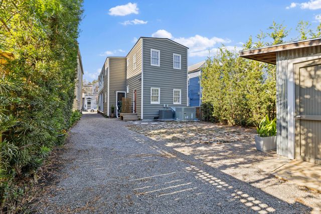 6 Ashe Street, Charleston, SC 29403