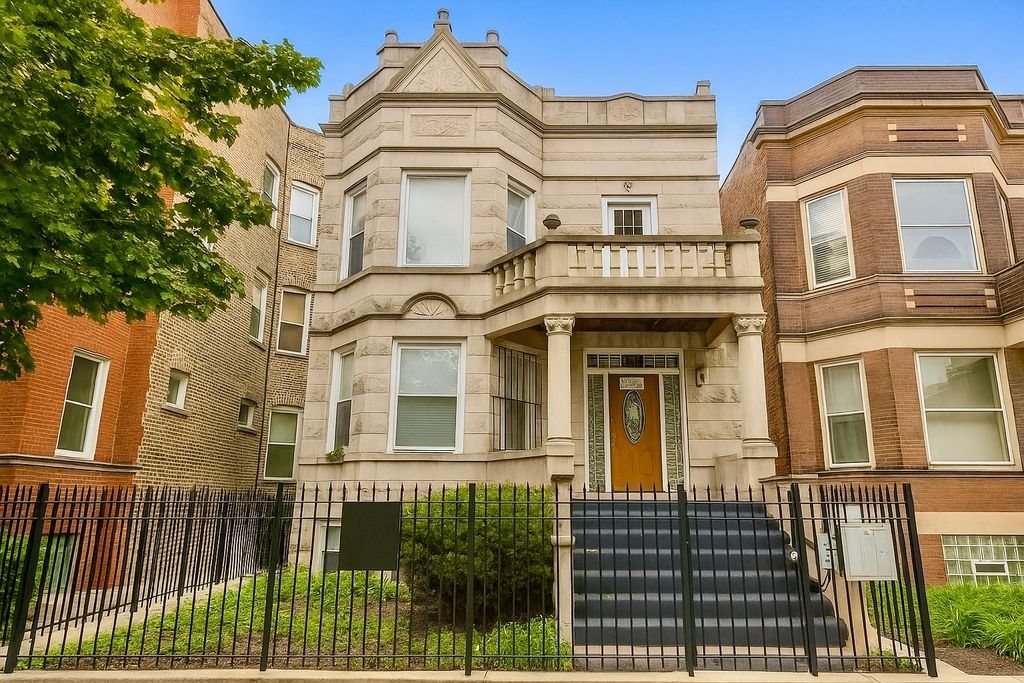 6130 S Rhodes Street 2, Chicago, IL 60637