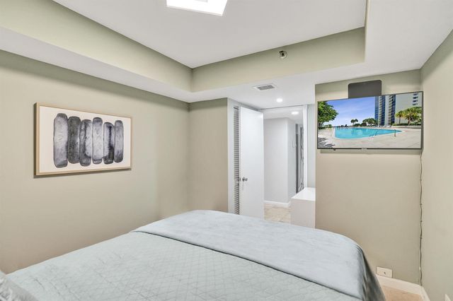 1717 N Bayshore Drive a1041, Miami, FL 33132