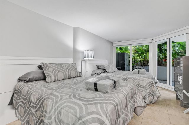 1717 N Bayshore Drive a1041, Miami, FL 33132