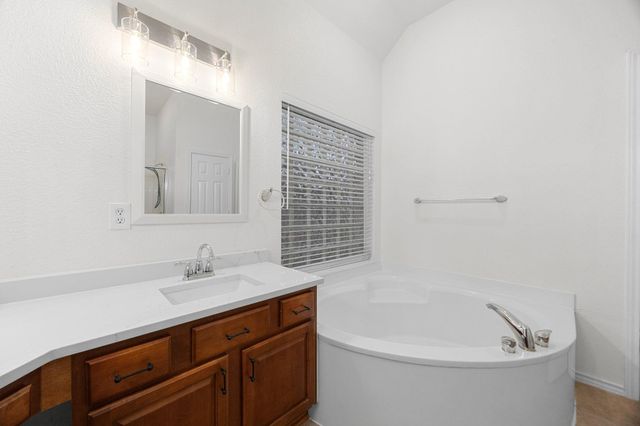 1521 Foppiano LOOP, Round Rock, TX 78665