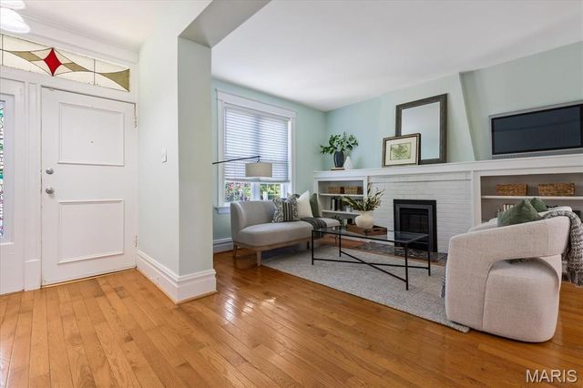 4146 Shaw Boulevard, St Louis, MO 63110