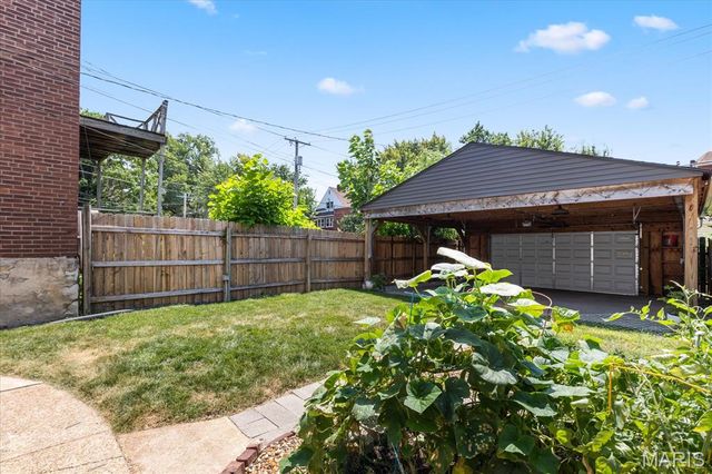 4146 Shaw Boulevard, St Louis, MO 63110