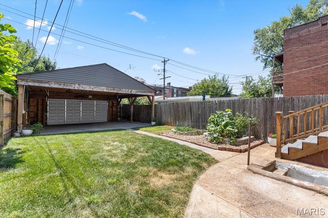 4146 Shaw Boulevard, St Louis, MO 63110
