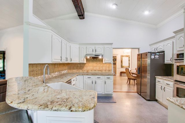 3015 SE Ranch Acres Circle, Jupiter, FL 33478