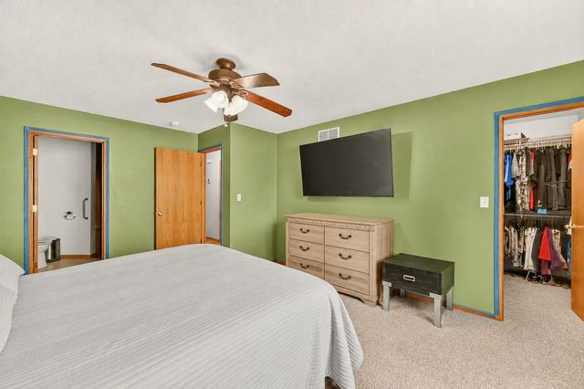 3931 Birmingham Lane NW, Rochester, MN 55901