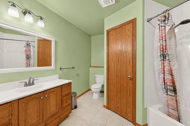 3931 Birmingham Lane NW, Rochester, MN 55901