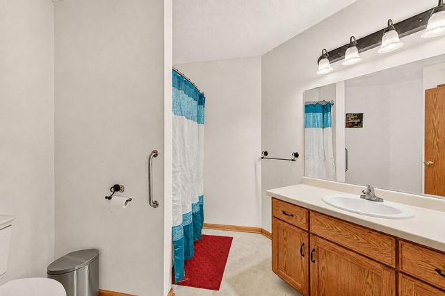 3931 Birmingham Lane NW, Rochester, MN 55901