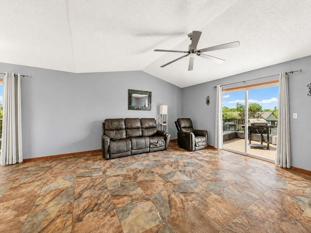3931 Birmingham Lane NW, Rochester, MN 55901