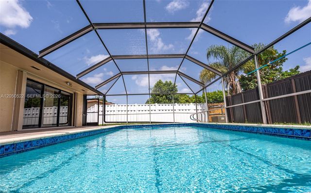 8721 NW 18th Street, Pembroke Pines, FL 33024