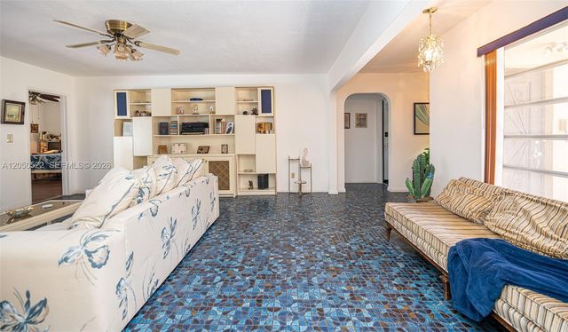 8721 NW 18th Street, Pembroke Pines, FL 33024