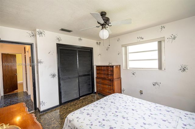 8721 NW 18th Street, Pembroke Pines, FL 33024