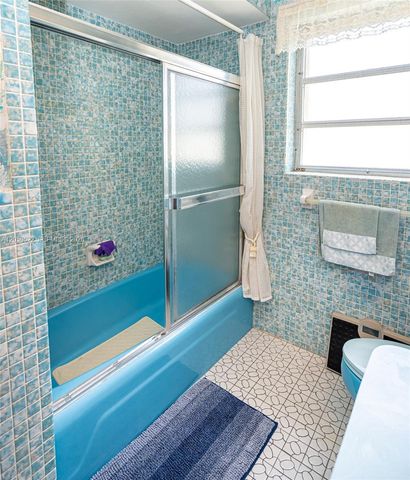 8721 NW 18th Street, Pembroke Pines, FL 33024