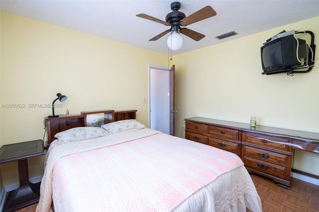 8721 NW 18th Street, Pembroke Pines, FL 33024
