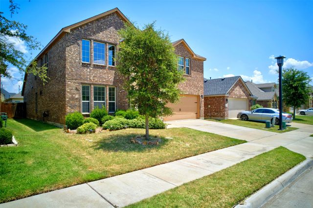 2113 Lake Hawthorne Trail, Little Elm, TX 75068
