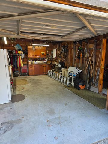 1743 Kendall Street, Grant Township, MI 48748