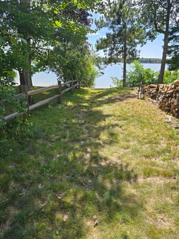 1743 Kendall Street, Grant Township, MI 48748