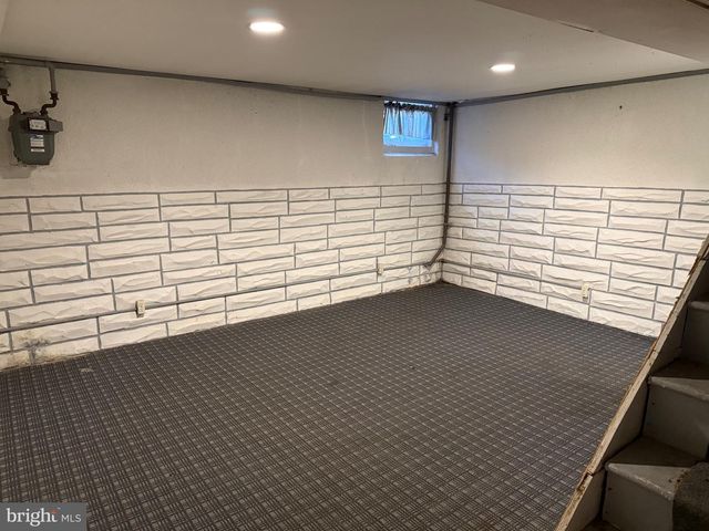 8418 KAVANAGH RD, Baltimore, MD 21222