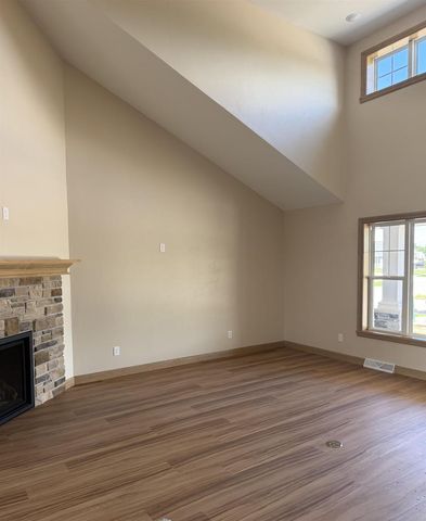 3062 STONE FENCE PLACE, Green Bay, WI 54311