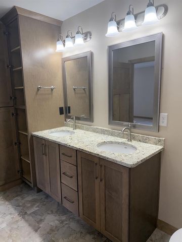 3062 STONE FENCE PLACE, Green Bay, WI 54311