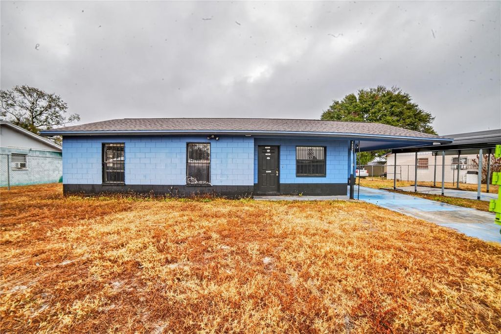 Image 1 of property listing at 2952 MORRIS DRIVE, Bartow, FL 33830