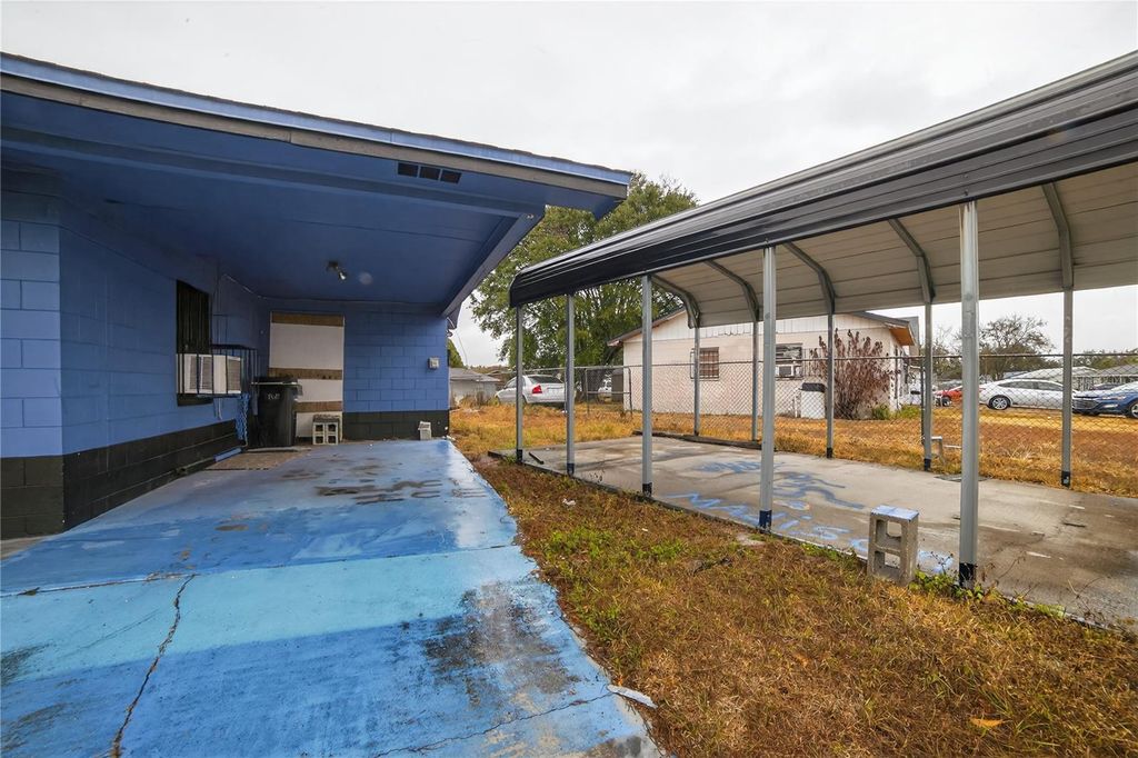 Image 26 of property listing at 2952 MORRIS DRIVE, Bartow, FL 33830