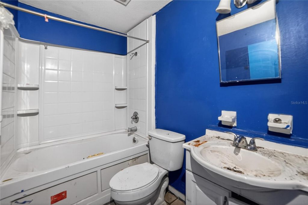 Image 6 of property listing at 2952 MORRIS DRIVE, Bartow, FL 33830