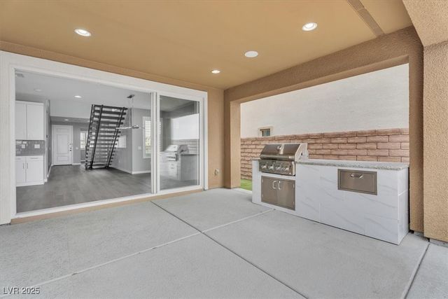 2604 Evolutionary Lane, Las Vegas, NV 89138