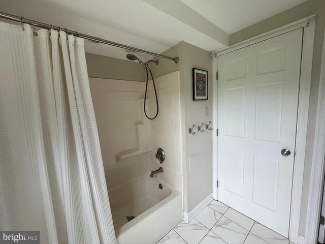 2014 LITTLE CONESTOGA RD, Elverson, PA 19520
