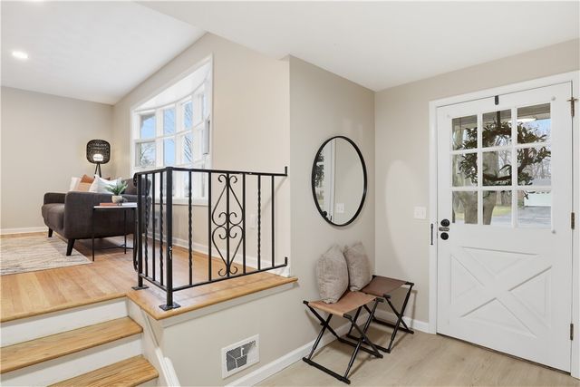 31 Erath Drive, Greece, NY 14626
