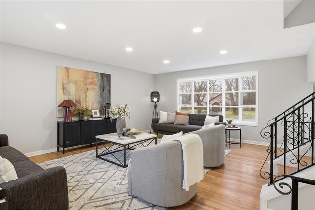 31 Erath Drive, Greece, NY 14626