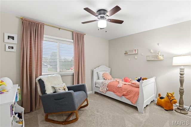 948 Blake Court, St Peters, MO 63376