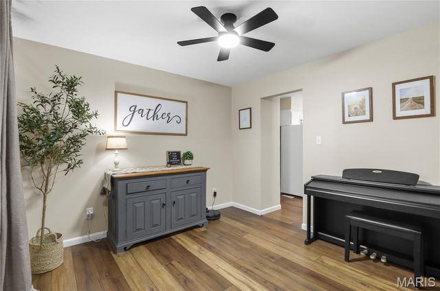 948 Blake Court, St Peters, MO 63376