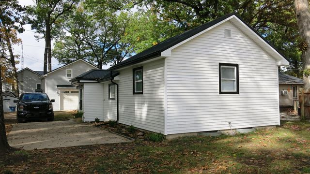 735 Bright Water Drive, Coldwater, MI 49036