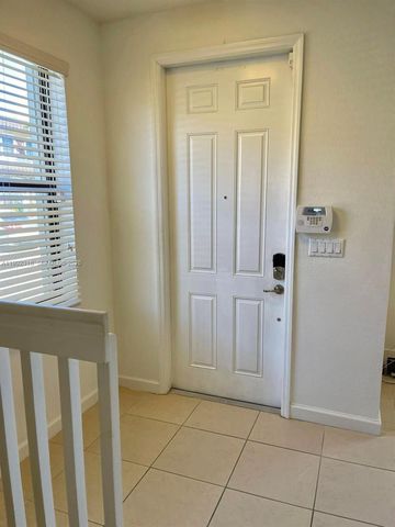 8952 W 35th Ln, Hialeah, FL 33018