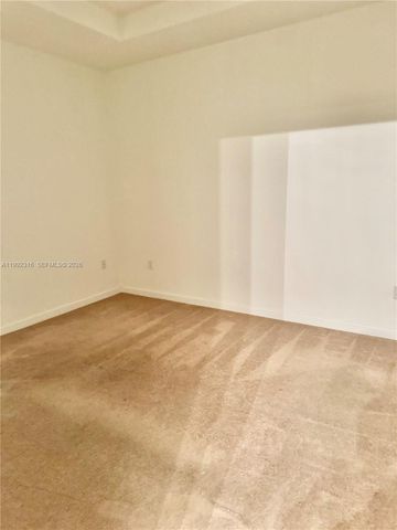 8952 W 35th Ln, Hialeah, FL 33018