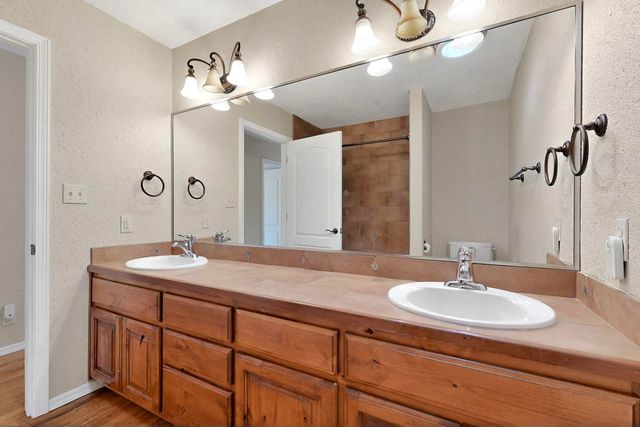 2215 MARGARET Drive, Bosque Farms, NM 87068